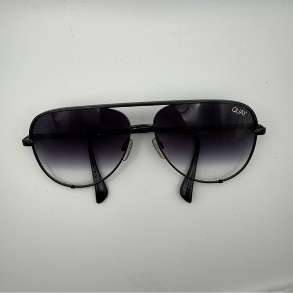 Quay x Desi High Key Mini Black Frame Fade Lens Aviator Shape Women’s Unisex - Picture 3 of 12